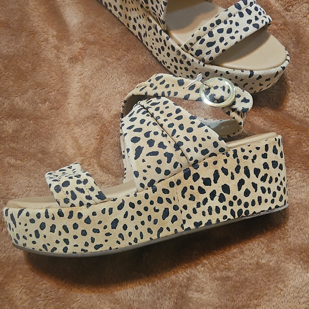 Womens Beige Leopard Print Platform Sandals with Ankle Strap - Picture 5 of 7